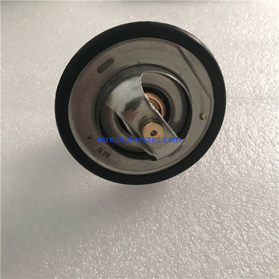 6004-21-6310エンジンの冷却剤のサーモスタットの小松S6D125エンジンの温度調節器